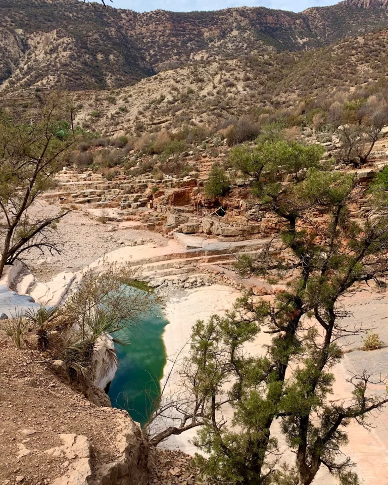 Panorama Blick von oben in den Canyon des Paradise Valley.